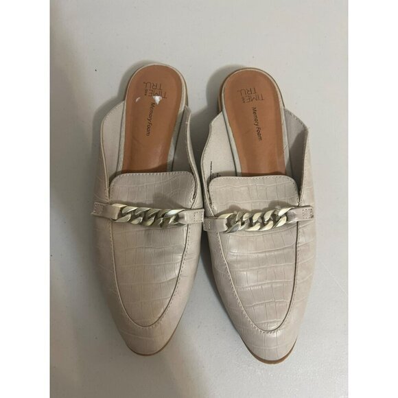 Time and Tru Memory Foam Mules with Silver Chain Detailing Sz 8 - Picture 2 of 4